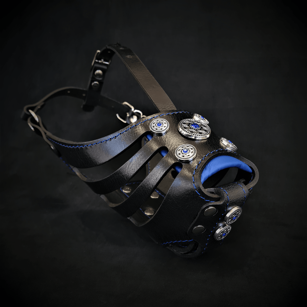 Bestia "Bijou" Basket Muzzle | Black & Blue | Handcrafted European Leather
