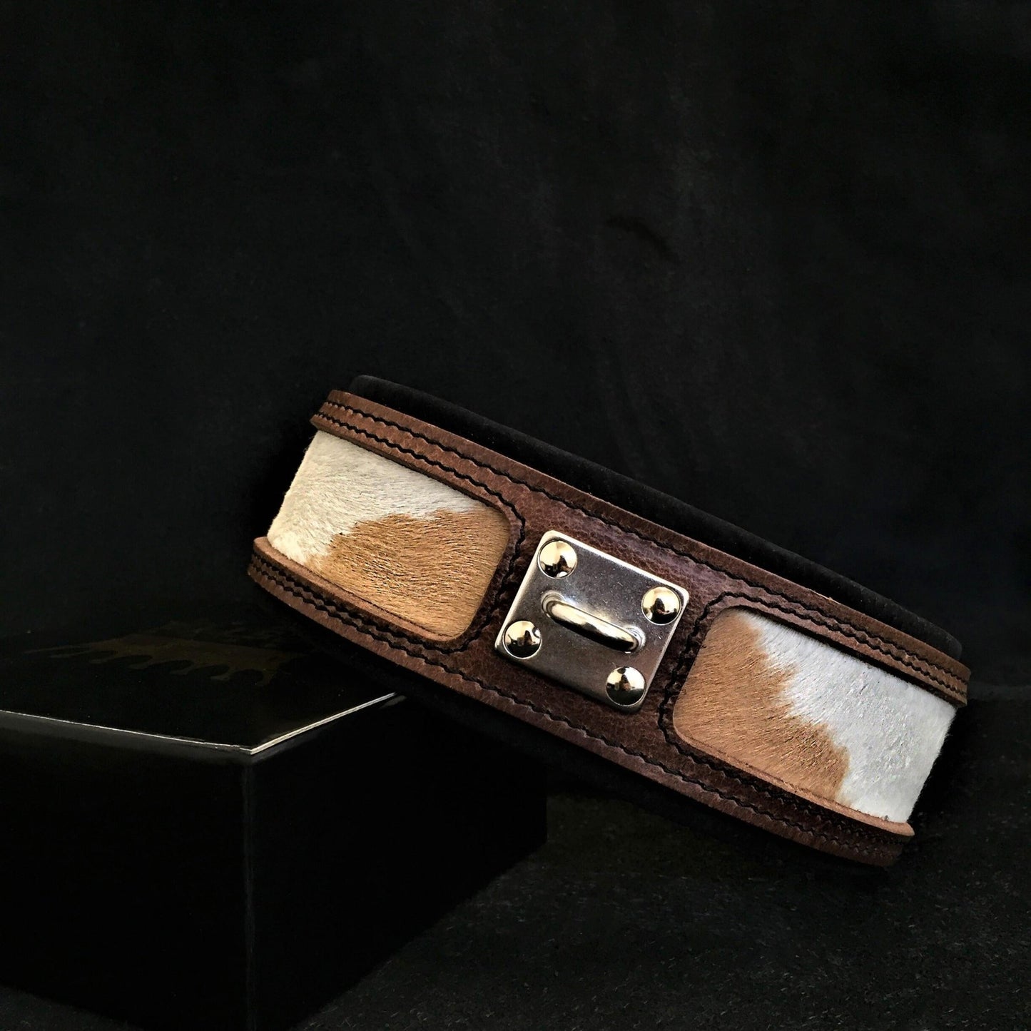 Bestia "Buffalo" Dog Collar | Thick European Leather | Heavy Duty - A Horizon Dawn
